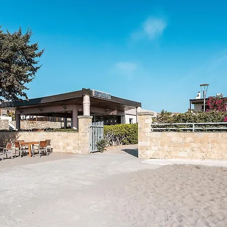 Aparthotel Amaryllis Front House Rhodes City